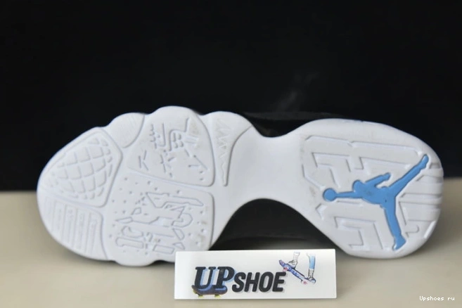 9 Jordan Blue University Retro CT8019-140 0228